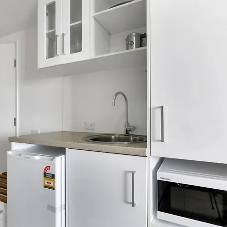 Coastal Chic In Heart Of Cairns With Rooftop Pool Exterior photo